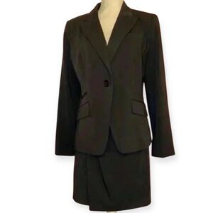 Apostrophe Brand 2pc Suit for Ladies Incl Skirt SZ 14P and Blazer SZ 12P BLACK